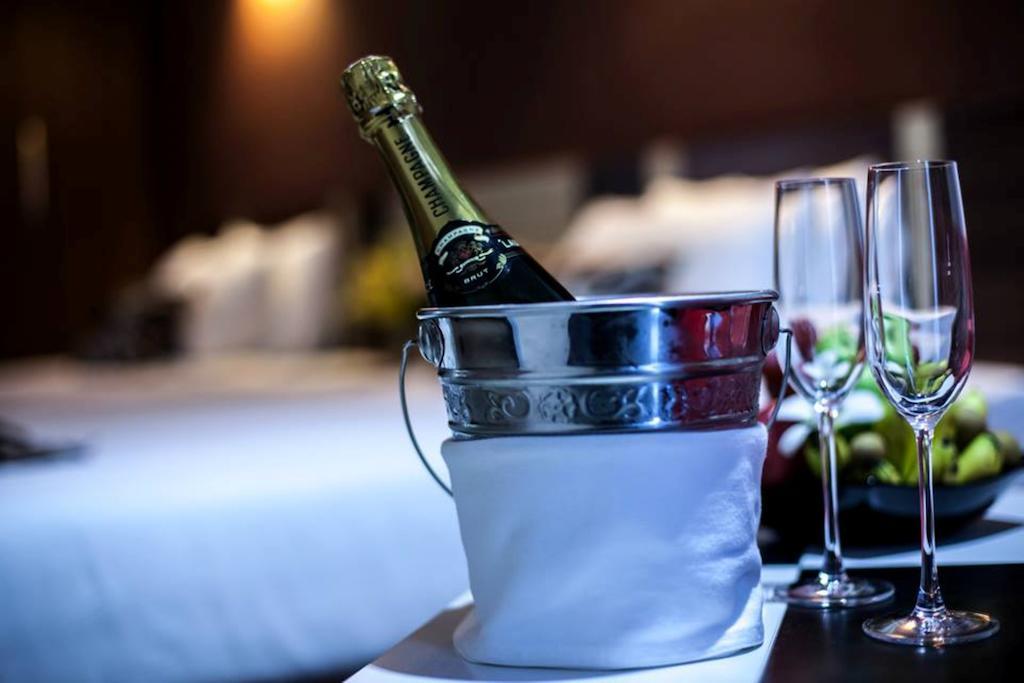 Moon Julie Hotel シアヌークビル エクステリア 写真